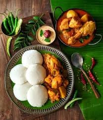 Idly with Chicken Curry